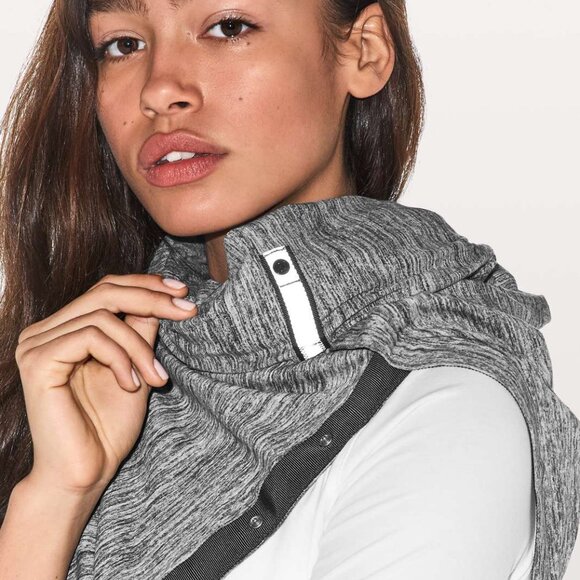 Lululemon Vinyasa Scarf *Rulu - Picture 3 of 3